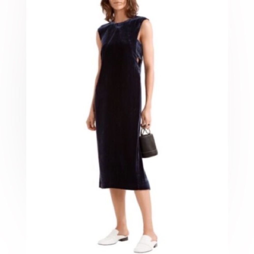 NWT Elizabeth and James “Michelle” dress blue velvet size 2